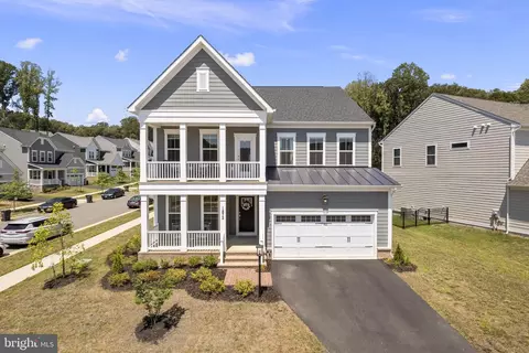 1872 Magnolia Fruit Dr, Dumfries, VA 22026