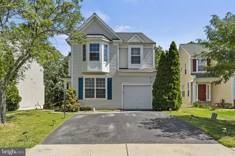 3322 Tony Ct, Dumfries, VA 22026