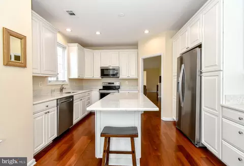 13696 Paddock Ct, Gainesville, VA 20155 photo 7