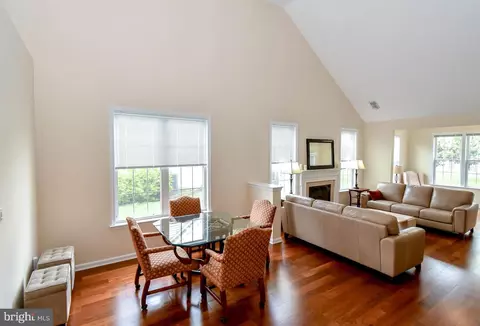 13696 Paddock Ct, Gainesville, VA 20155 photo 13