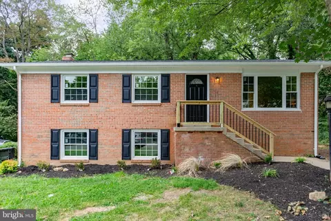 14510 Del Mar Dr, Woodbridge, VA 22193