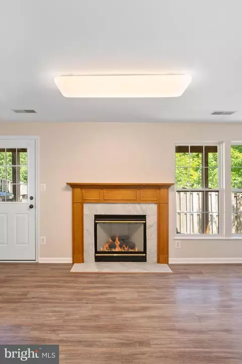 4009 Mammoth Cave Loop, Dumfries, VA 22025 photo 49