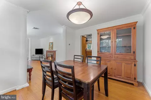 18317 Candice Dr, Triangle, VA 22172 photo 6