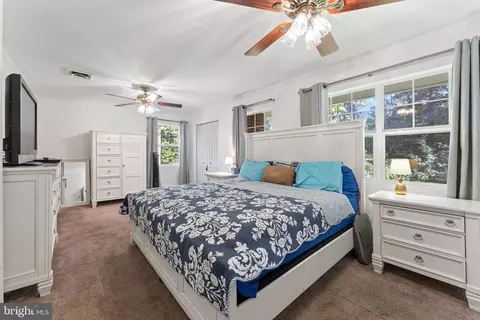 18317 Candice Dr, Triangle, VA 22172 photo 15