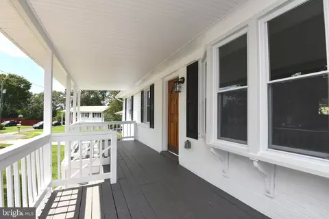 9652 Macgregor Ct, Manassas, VA 20110 photo 16