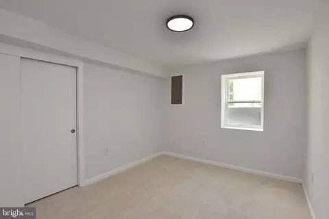 9652 Macgregor Ct, Manassas, VA 20110 photo 20