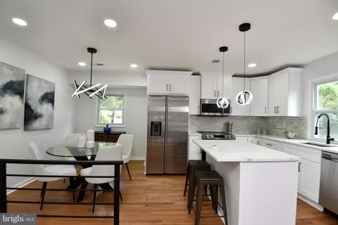 9652 Macgregor Ct, Manassas, VA 20110 photo 6