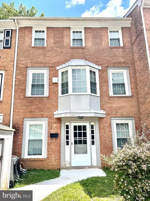 13125 Putnam Cir, Woodbridge, VA 22191