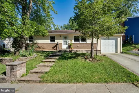 4134 Hoffman Dr, Woodbridge, VA 22193
