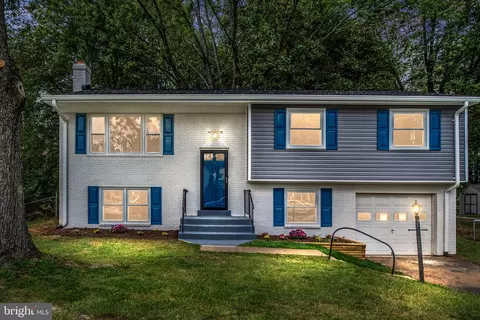 13530 Delaney Rd, Woodbridge, VA 22193
