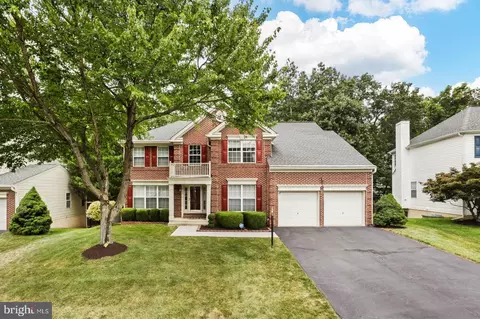 8432 Holstein Pony Ct, Gainesville, VA 20155