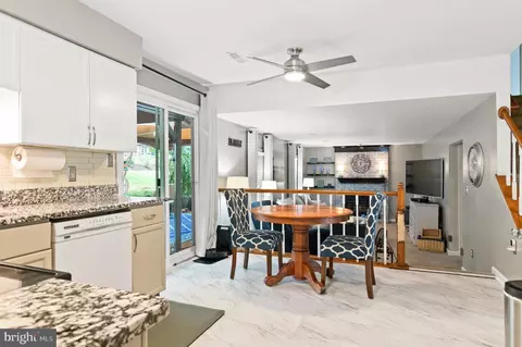 7609 Michelle Ct, Manassas, VA 20109 photo 10