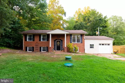 14319 Aden Rd, Nokesville, VA 20181