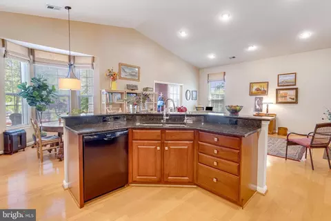 16540 Sparkling Brook Loop, Dumfries, VA 22025 photo 22