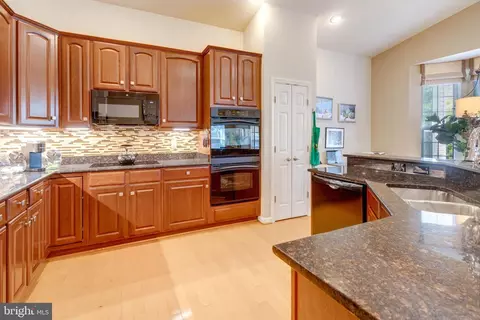 16540 Sparkling Brook Loop, Dumfries, VA 22025 photo 21