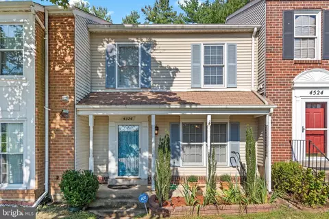 4526 Blue Jay Ct, Woodbridge, VA 22193