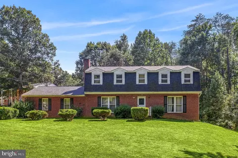 6635 Anne Marie Ln, Manassas, VA 20112