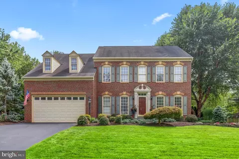 7440 Norwalk Ct, Manassas, VA 20112