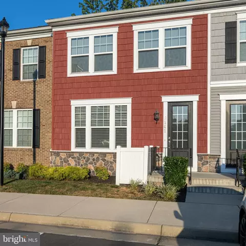 6141 Camerons Ferry Dr, Haymarket, VA 20169
