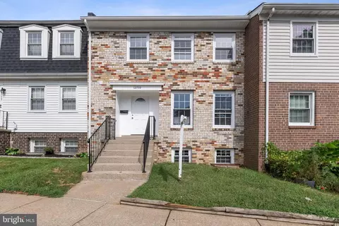12759 Captains Cv, Woodbridge, VA 22192