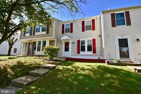 4731 Hedrick Ln, Woodbridge, VA 22193