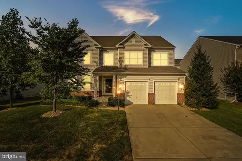 14947 Spriggs Tree Ln, Woodbridge, VA 22193