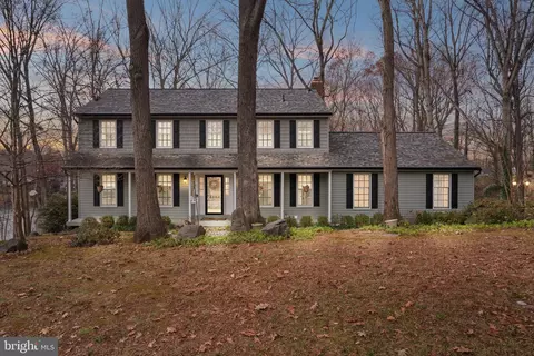 4604 Spalding, Montclair, VA 22025