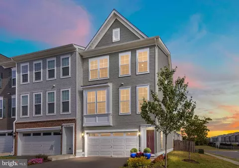 8180 Broad Pl, Manassas, VA 20110