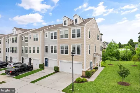 17015 Gibson Mill Rd, Dumfries, VA 22026