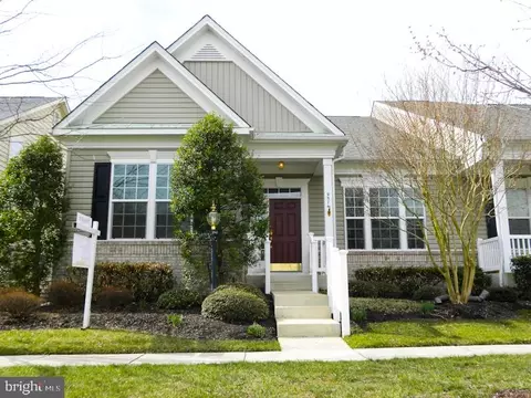 9574 Fintry St, Bristow, VA 20136