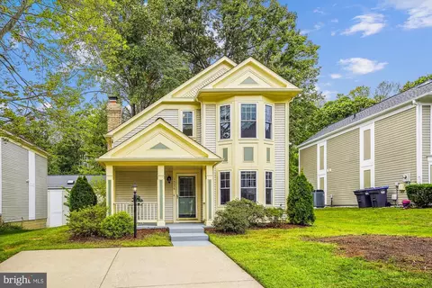 15256 Larkspur Ln, Dumfries, VA 22025