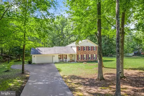 8055 Counselor Rd, Manassas, VA 20112