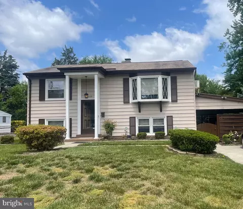 14449 Meridian Dr, Woodbridge, VA 22191