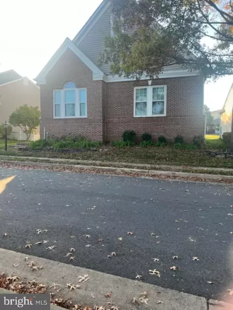 9761 Craighill Dr, Bristow, VA 20136