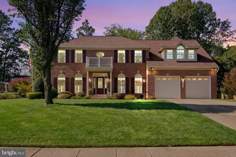 5931 Rhode Island Dr, Woodbridge, VA 22193