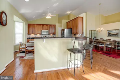 3705 Apple Cider Ct, Dumfries, VA 22025 photo 14