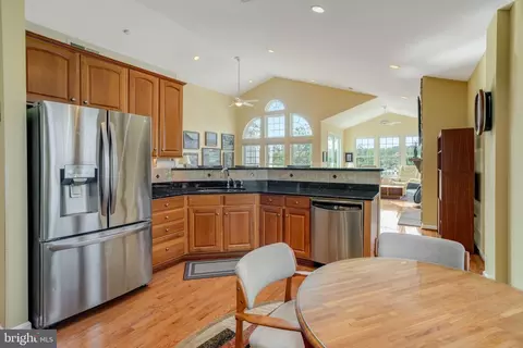 3705 Apple Cider Ct, Dumfries, VA 22025 photo 13