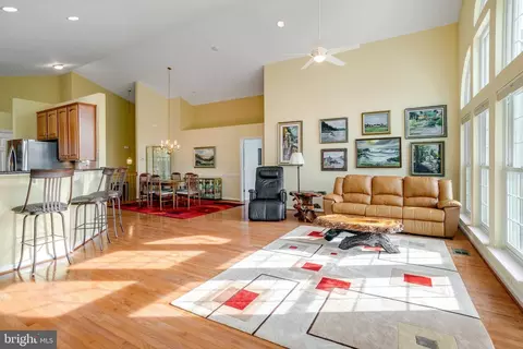3705 Apple Cider Ct, Dumfries, VA 22025 photo 15