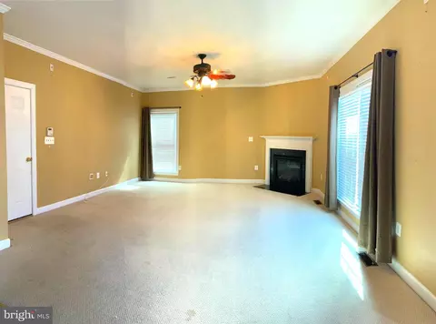 18538 Quantico Gateway Dr, Triangle, VA 22172 photo 10