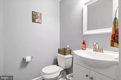 18823 Pier Trail Dr, Triangle, VA 22172 photo 16