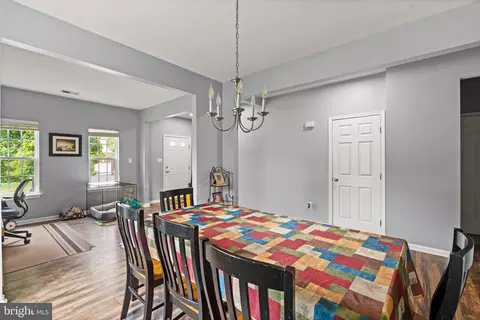 18823 Pier Trail Dr, Triangle, VA 22172 photo 11