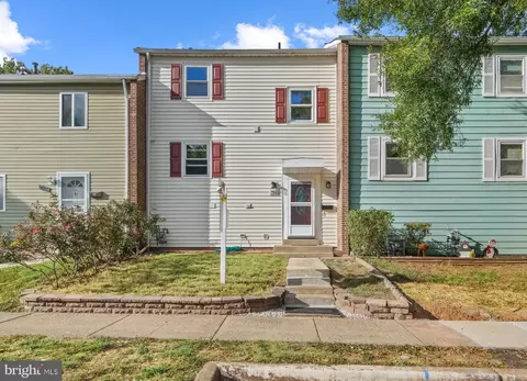 7536 Quail Run Ln, Manassas, VA 20109