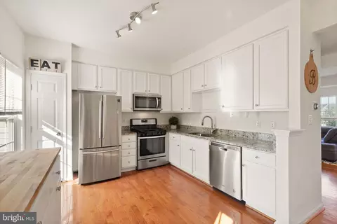 9655 Innerwick Pl, Bristow, VA 20136 photo 13