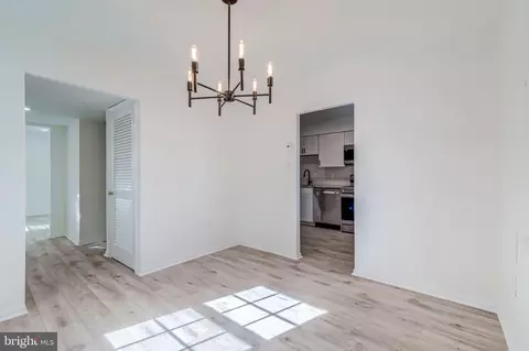 7557 Whitehall Dr, Manassas, VA 20111 photo 8