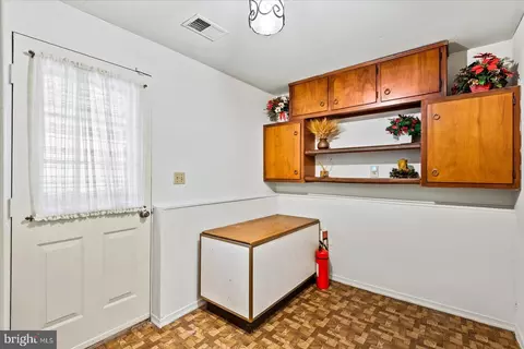 18219 Macrae Ct, Dumfries, VA 22026 photo 20