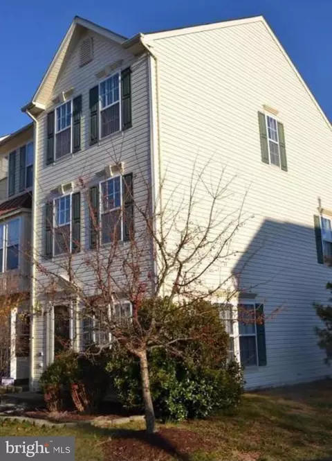 12800 Rannoch Forest Cir, Bristow, VA 20136