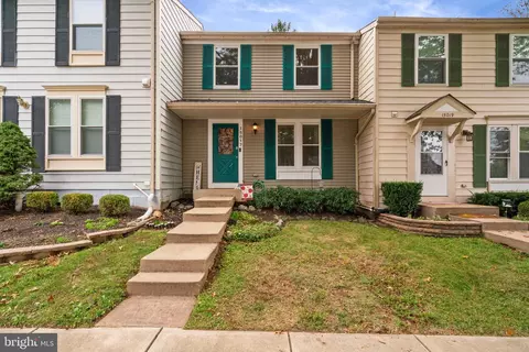 15017 Oak Crest Ct, Dumfries, VA 22025