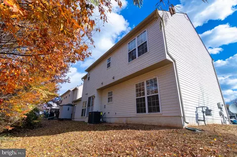 17196 Larkin Dr, Dumfries, VA 22026 photo 41
