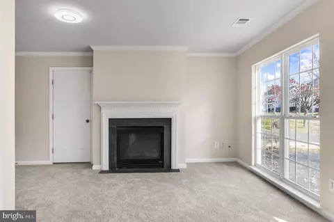 17196 Larkin Dr, Dumfries, VA 22026 photo 8