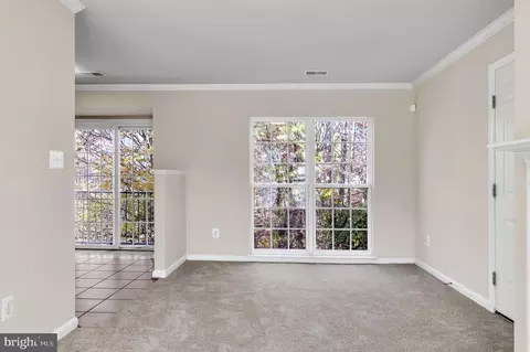 17196 Larkin Dr, Dumfries, VA 22026 photo 11